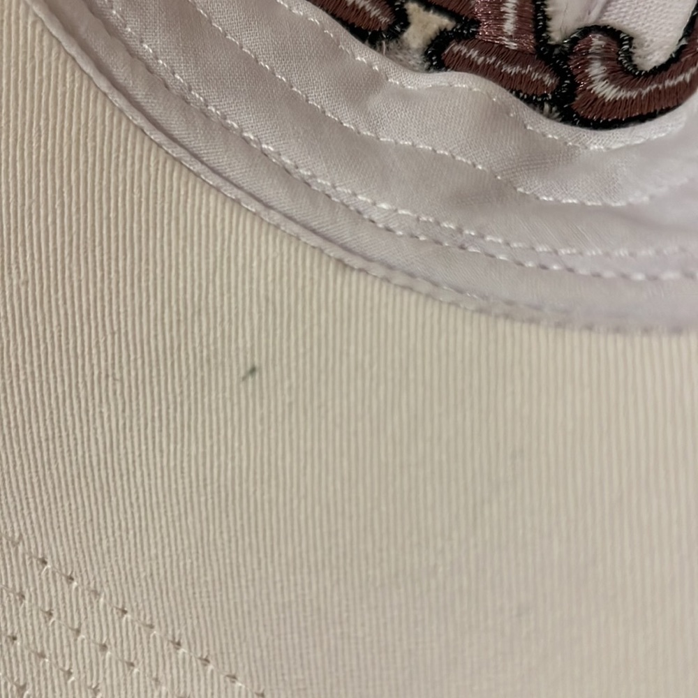 LA hat - Picture 6 of 6